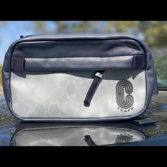Men coach fanny pack